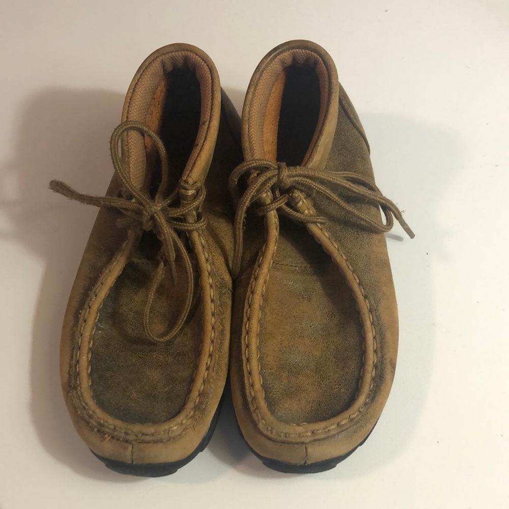Boys Twisted X shoes